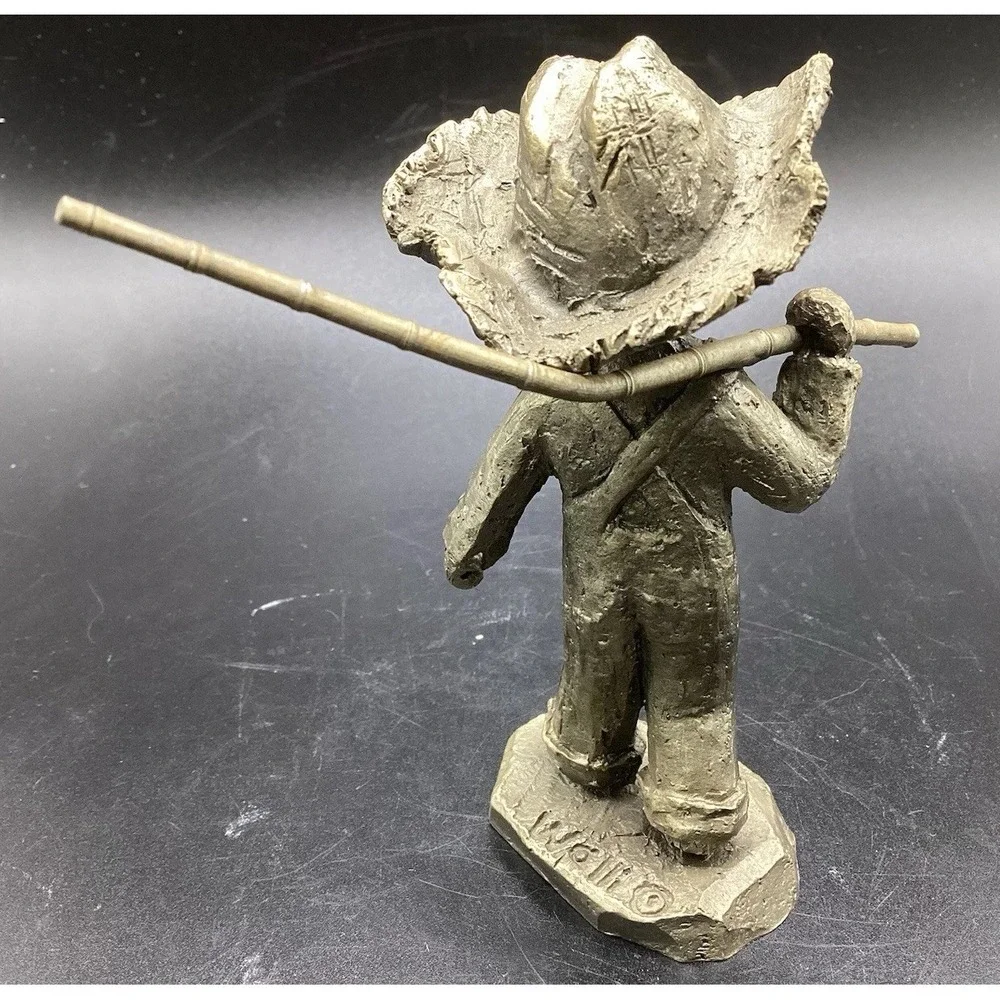 VTG Walli Ortman Hudson Pewter-Boy W/ Fishing Pole‎ Copper Buttons 4.25